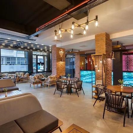 Afflon Loft Отель 3*