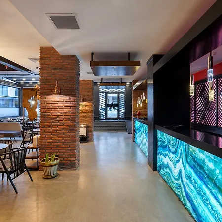 Afflon Loft 酒店 3*